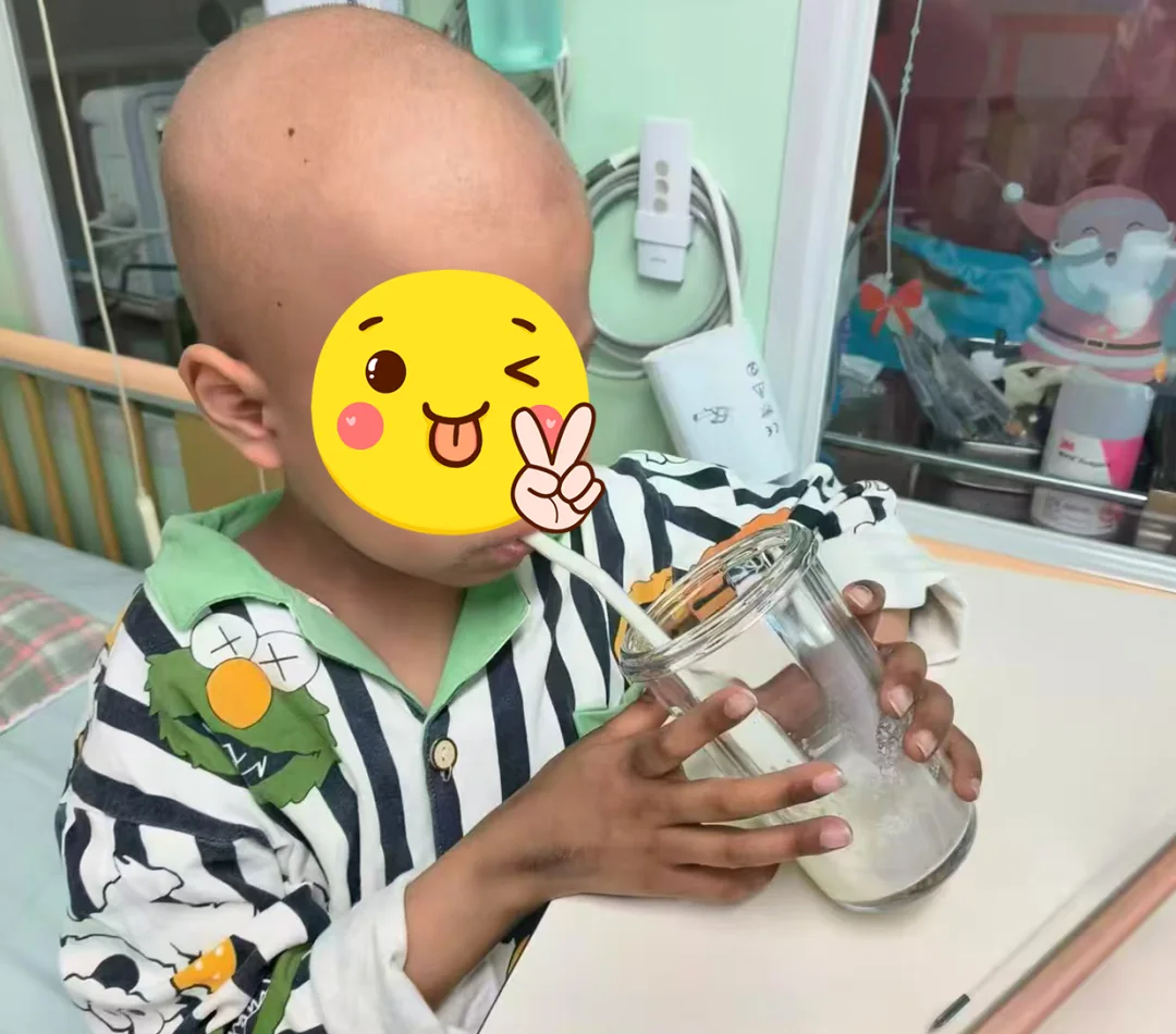 Xiao An begins eating again after intestinal conditioning