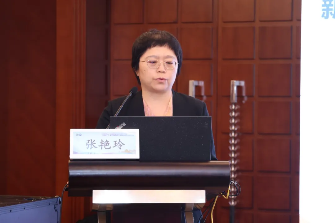 Dr. Zhang Yanling выступает на Ежегодной научной конференции по педиатрии Пекина